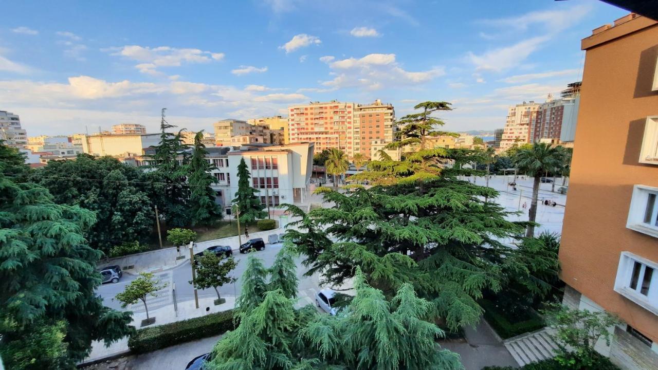 ~Villa Gloria~ Дуррес Екстер'єр фото